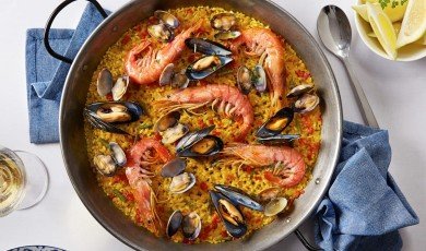 Valencian paella
